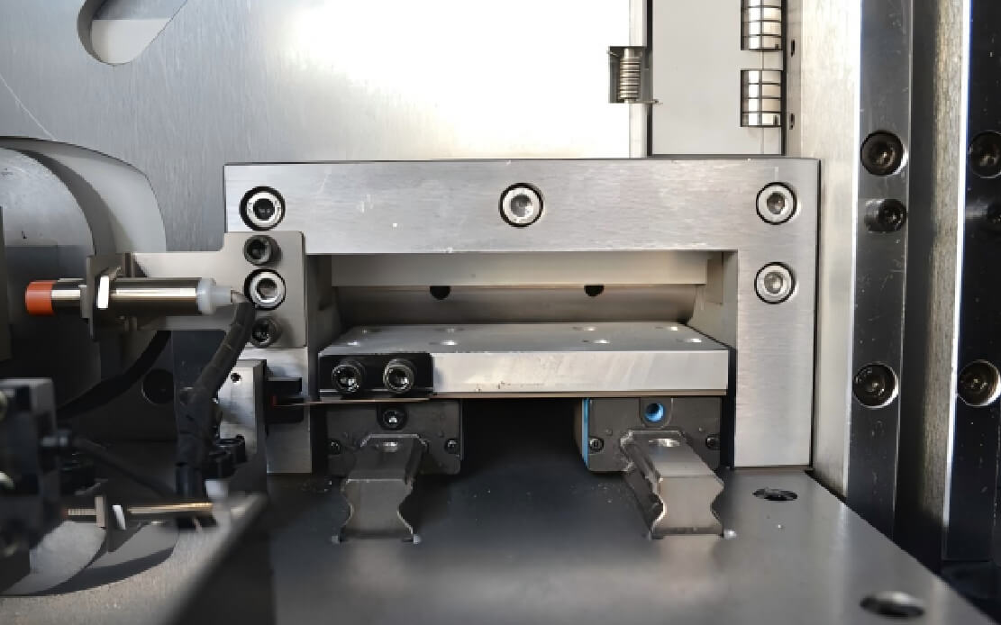 ULB-220V V Notch Flange Channel letter bending machine