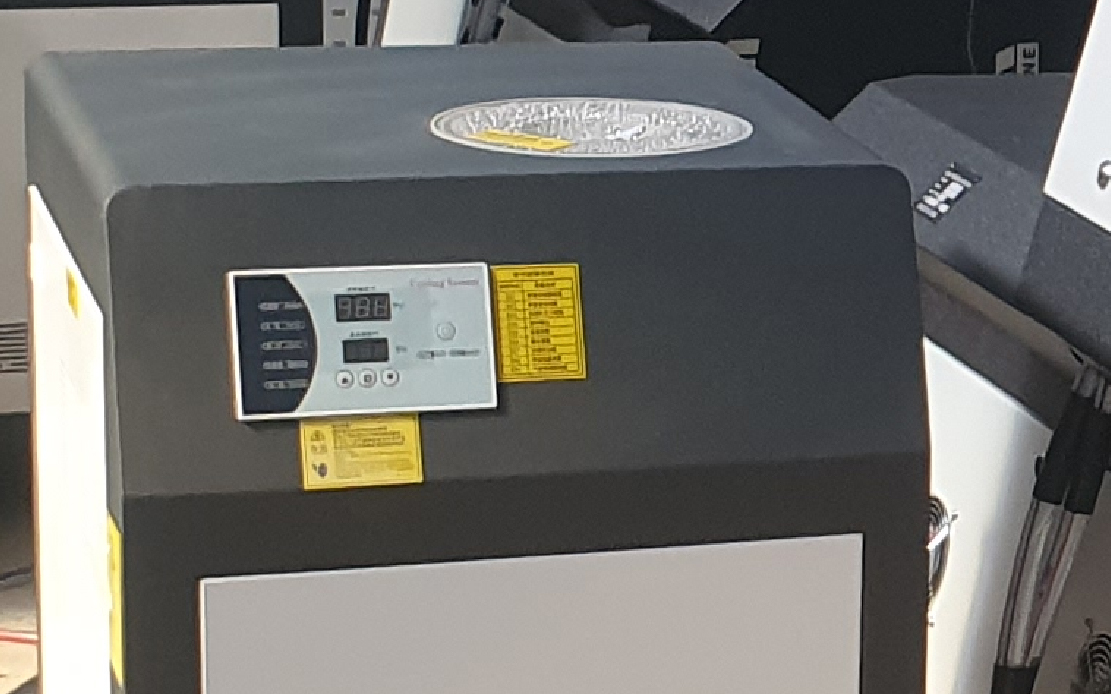 300W 500W YAG Laser Welder for Stainless and Carbon Steel