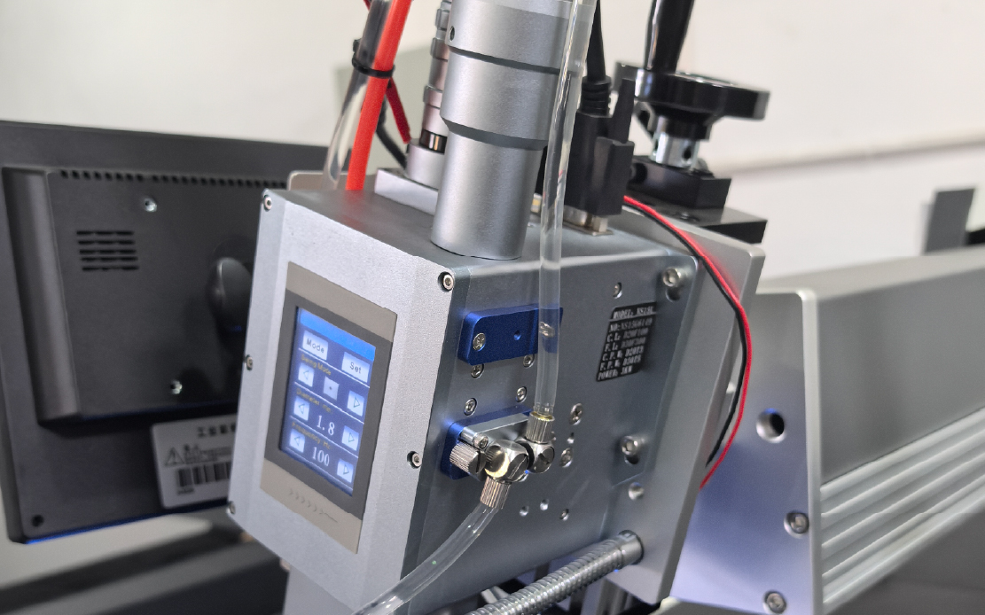 1500W Fiber Laser Welder for Aluminum Stainless Steel Letters