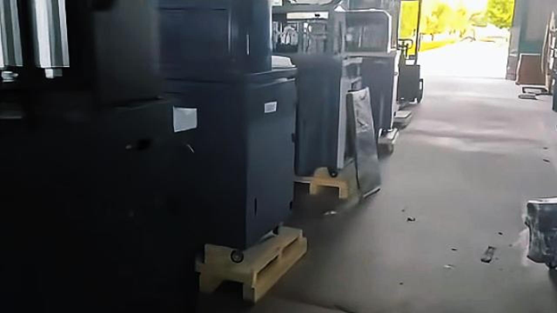 Package and delivery for luminous letter metal sign letter channel letter bending machine  